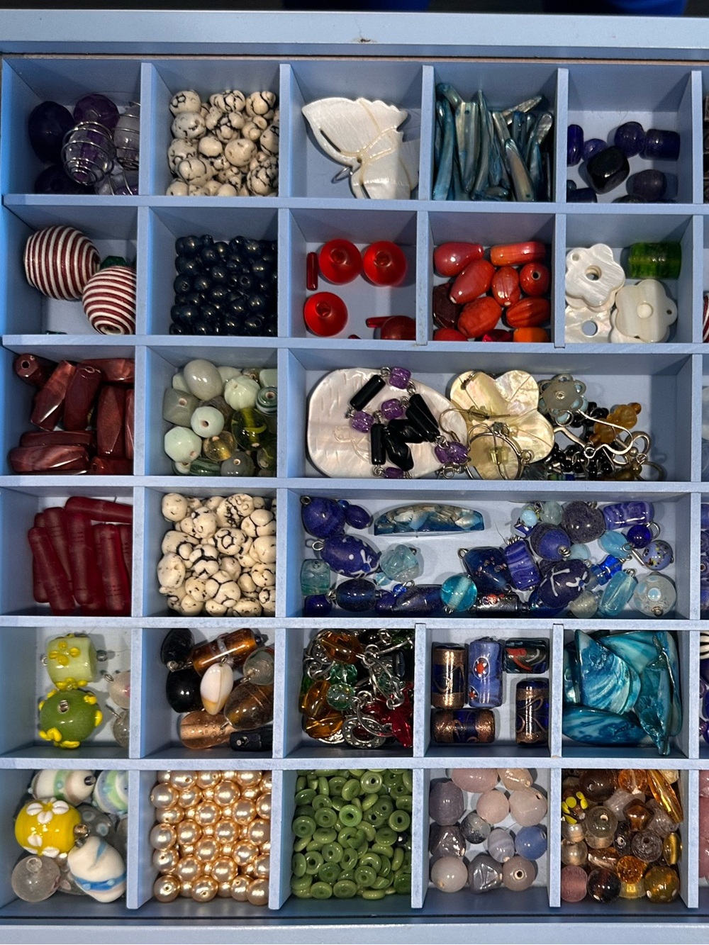 Beads, Beads, Beads in 2 storage trays